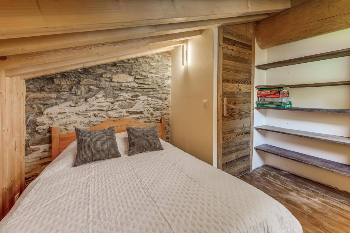 130 m² Chalet ∙ 5 Schlafzimmer ∙ 12 Gäste – Bild 17