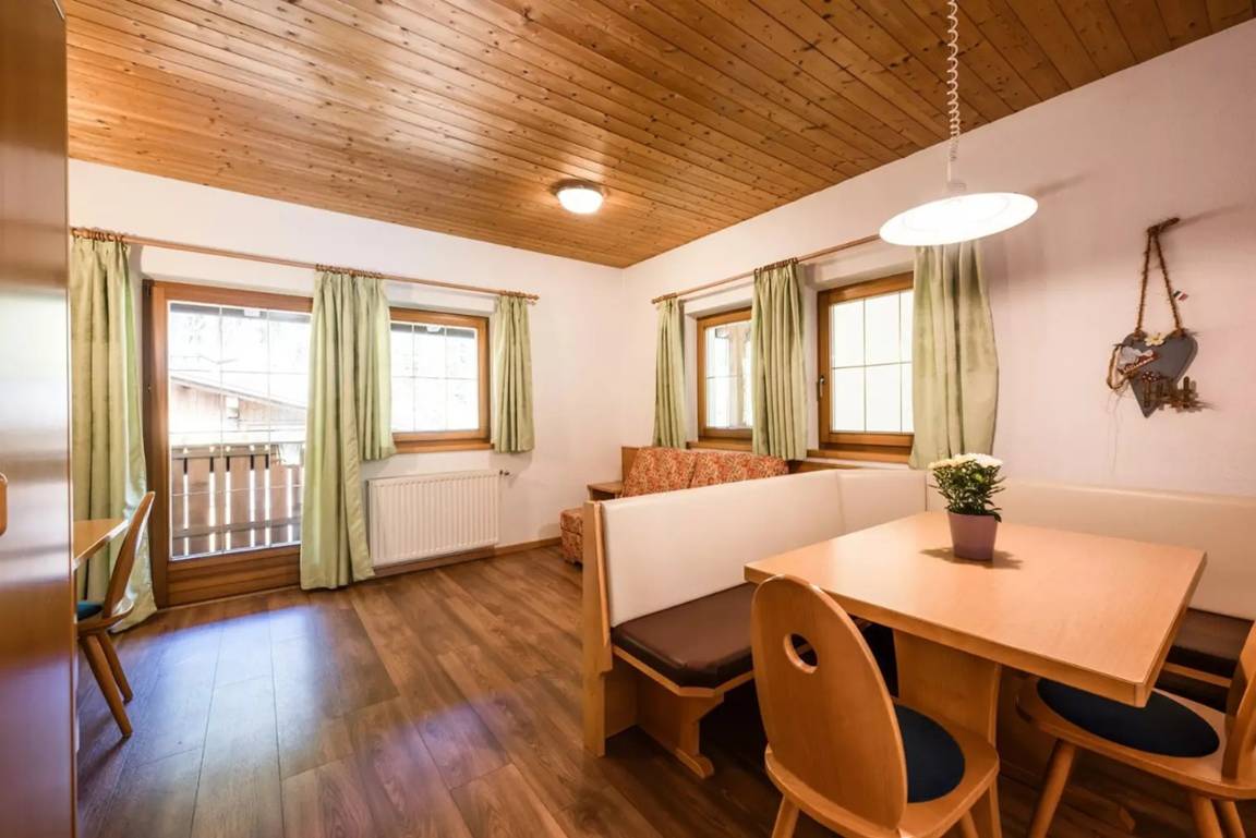48 M² Appartamento Vacanza ∙ 1 Camera Da Letto ∙ 6 Ospiti - Campo Tures