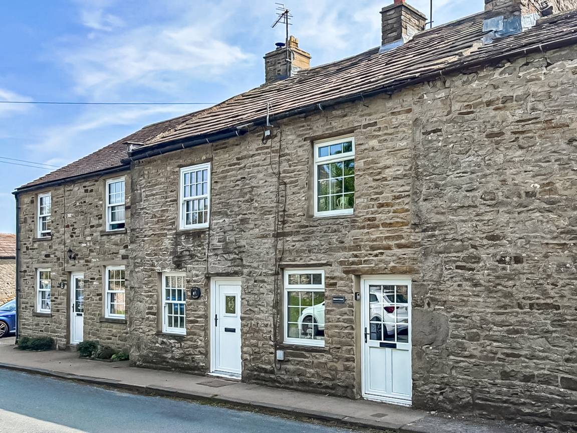 Cottage ∙ 2 Bedrooms ∙ 5 Guests - Lancashire