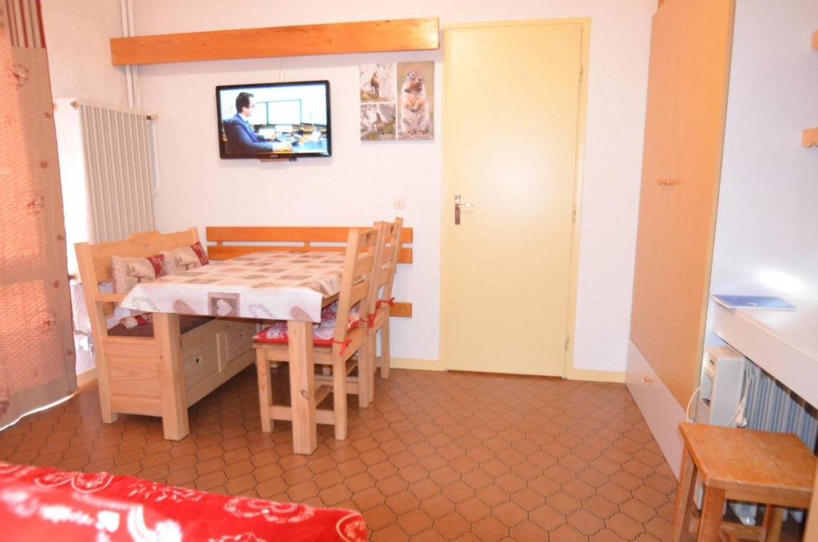 31 m² Ferienwohnung ∙ 1 Schlafzimmer ∙ 4 Gäste – Bild 3