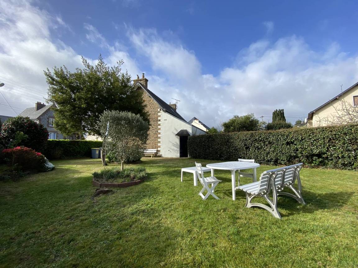 75 M² House ∙ 2 Bedrooms ∙ 4 Guests - Perros-Guirec