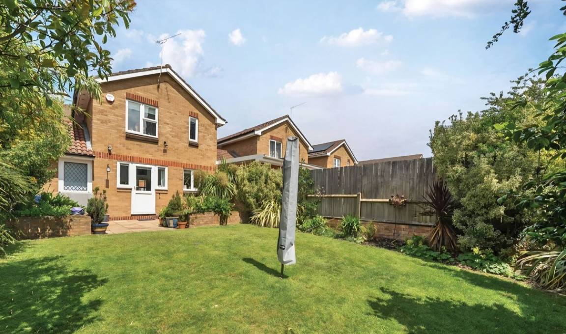 78 M² House ∙ 3 Bedrooms ∙ 5 Guests - Croydon