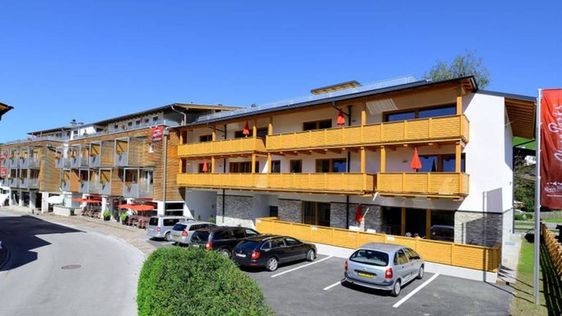 120 M² Ferienwohnung ∙ 4 Schlafzimmer ∙ 8 Gäste - Saalfelden am Steinernen Meer