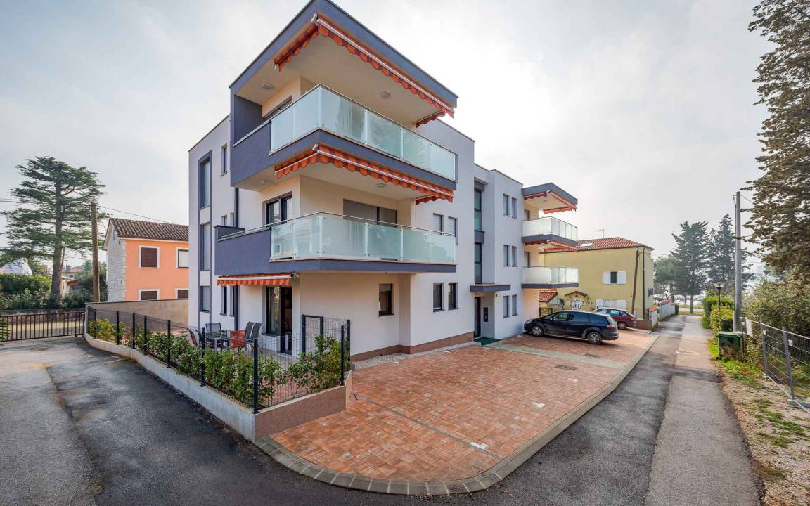 83 M² Apartment ∙ 3 Bedrooms ∙ 6 Guests - Umag