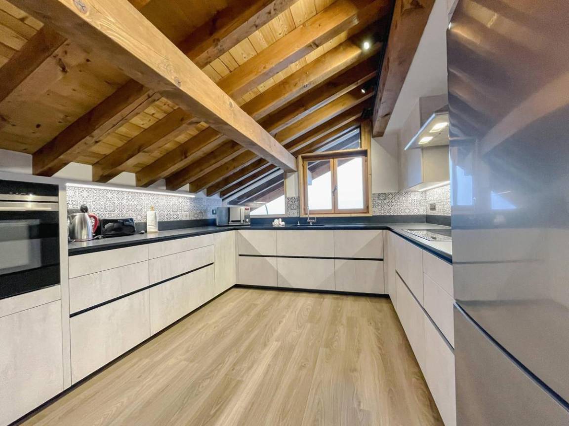 133 m² Ferienwohnung ∙ 4 Schlafzimmer ∙ 10 Gäste – Bild 3