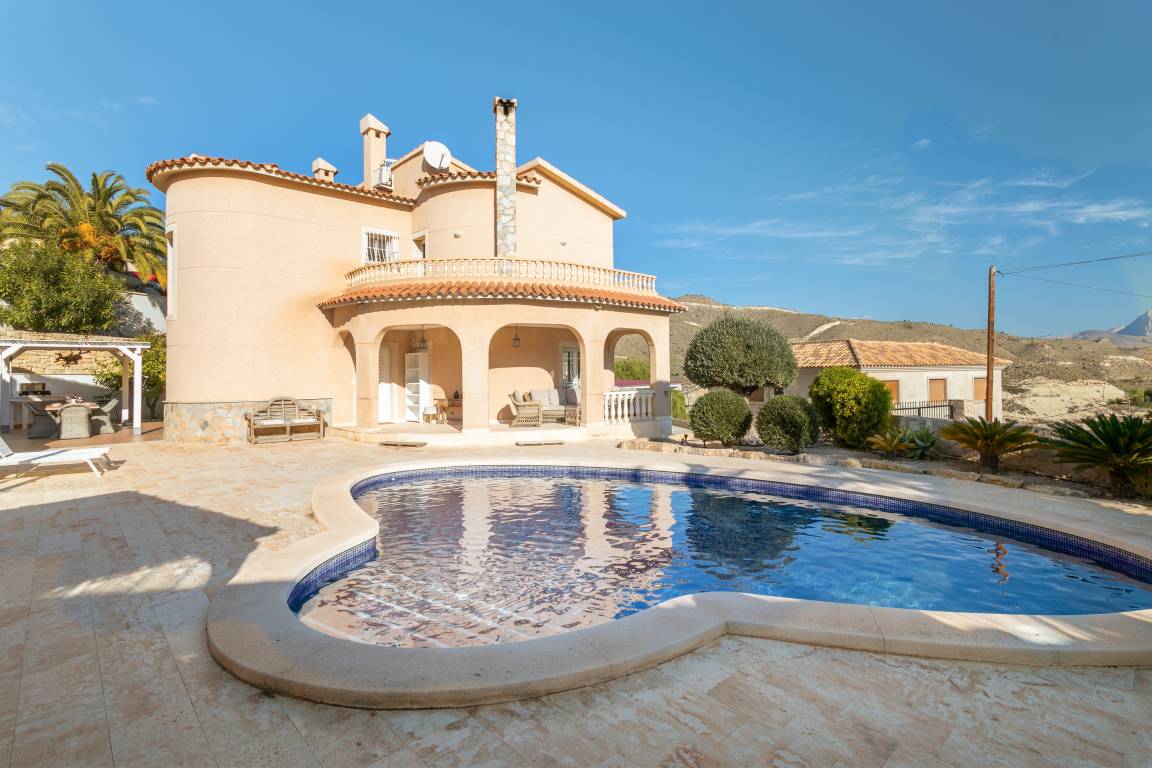 130 M² Vivenda ∙ 3 Quartos ∙ 6 Hóspedes - Alicante