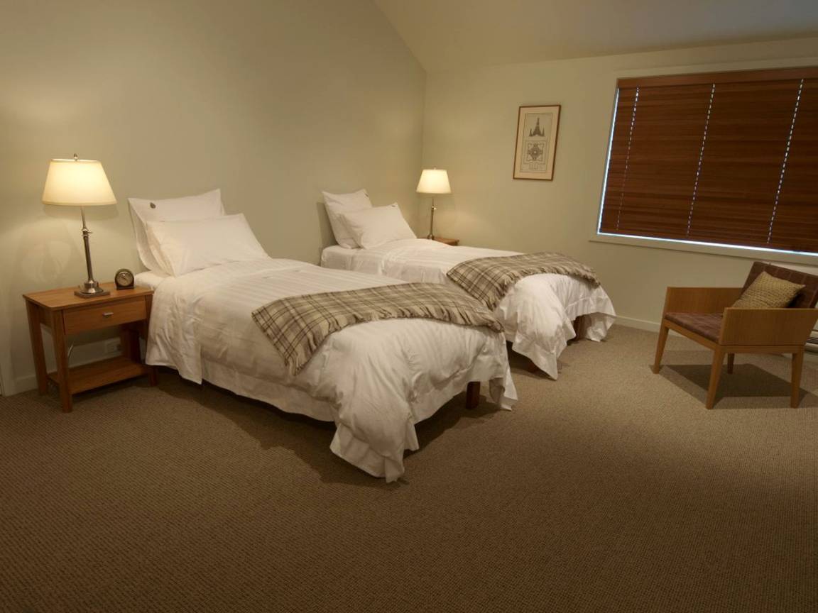 House ∙ 1 Bedroom ∙ 6 Guests 3