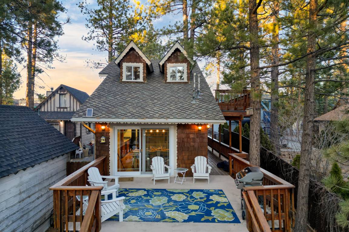 131 M² House ∙ 3 Bedrooms ∙ 7 Guests - Big Bear Lake, CA