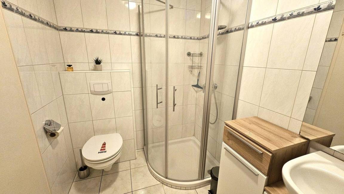 70 m² Ferienhaus ∙ 2 Schlafzimmer ∙ 4 Gäste – Bild 13