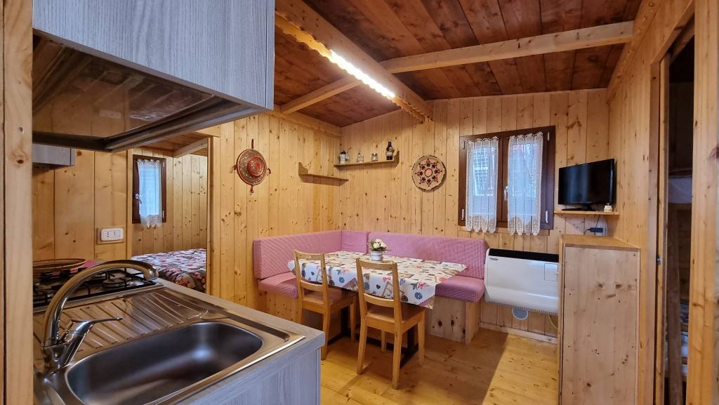 26 M² Campeggio ∙ 2 Camere Da Letto ∙ 4 Ospiti - Clusone