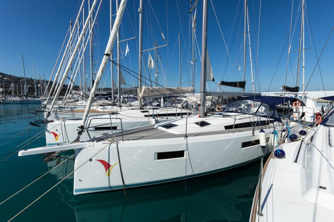 13 M² Casa Flotante ∙ 2 Habitaciones ∙ 4 Huéspedes - Olbia