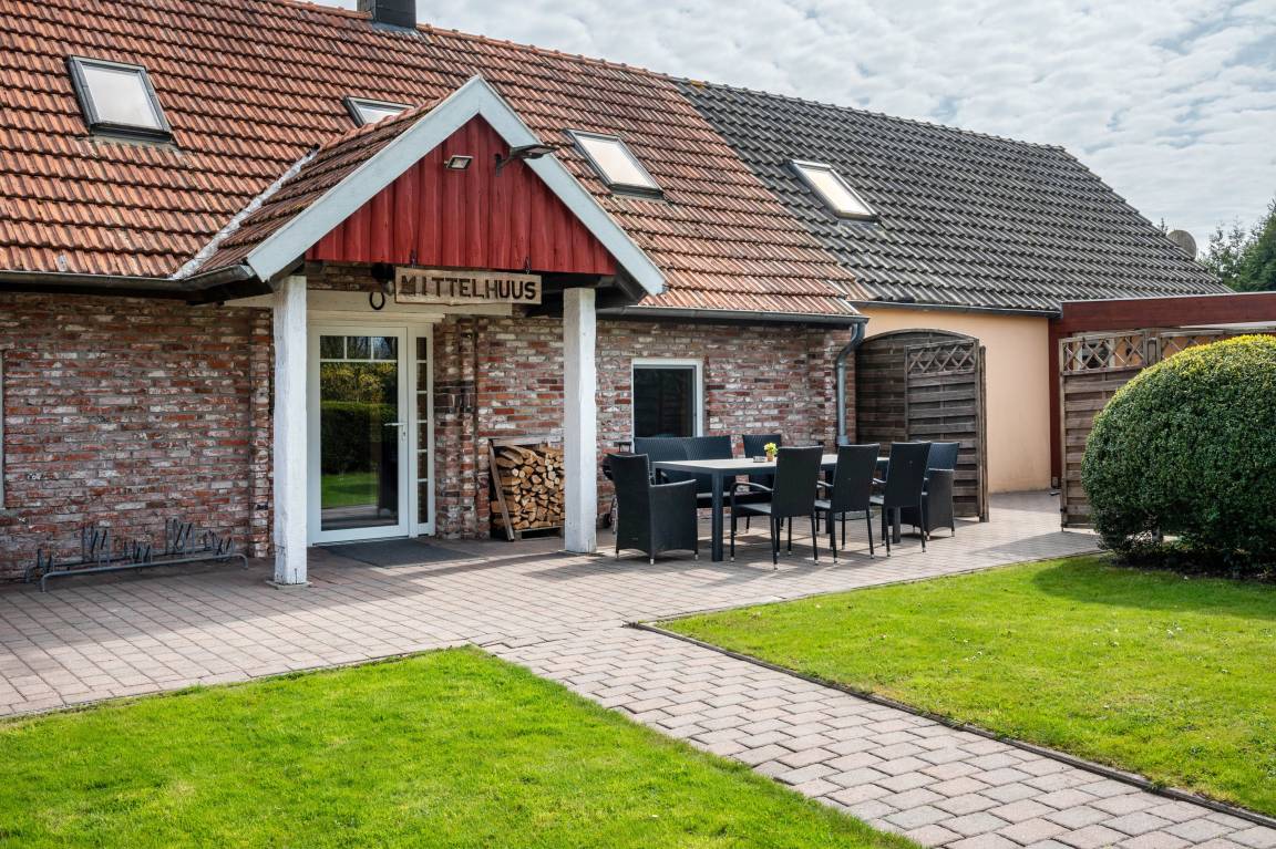 111 M² Ferienhaus ∙ 4 Schlafzimmer ∙ 8 Gäste - Wangerland