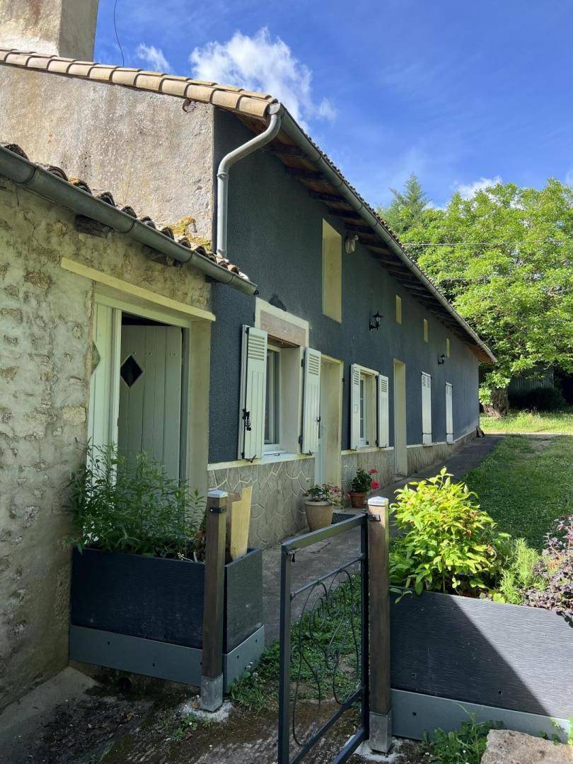 85 m&sup2; G&icirc;te 2 Schlafzimmer 5 G&auml;ste
