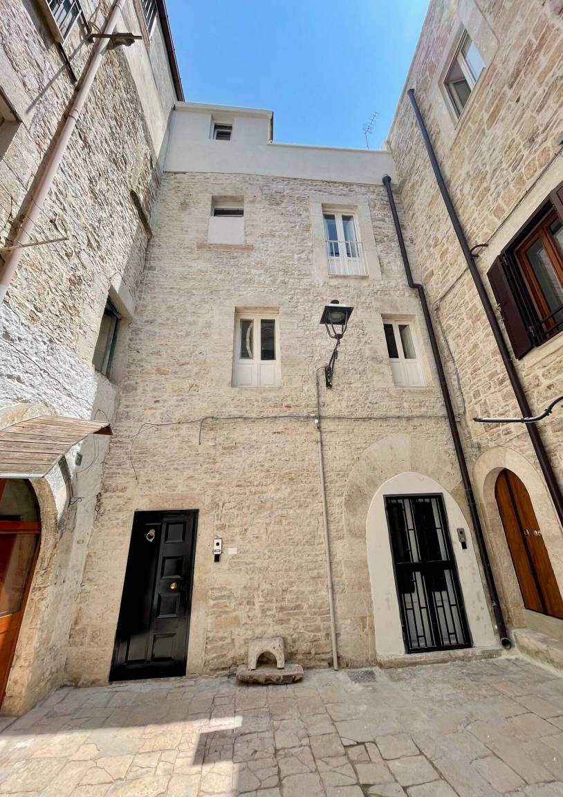 Apartment ∙ 1 Bedroom ∙ 3 Guests - Giovinazzo