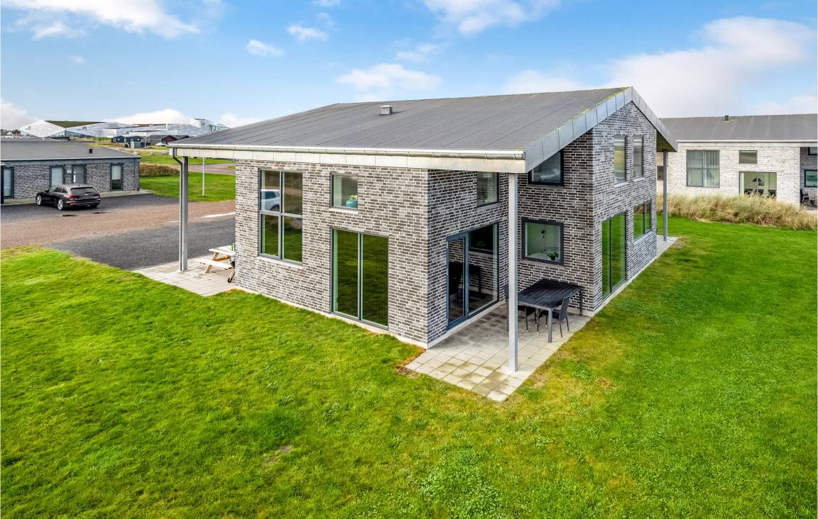 200 M² Ferienhaus ∙ 6 Schlafzimmer ∙ 12 Gäste - Søndervig