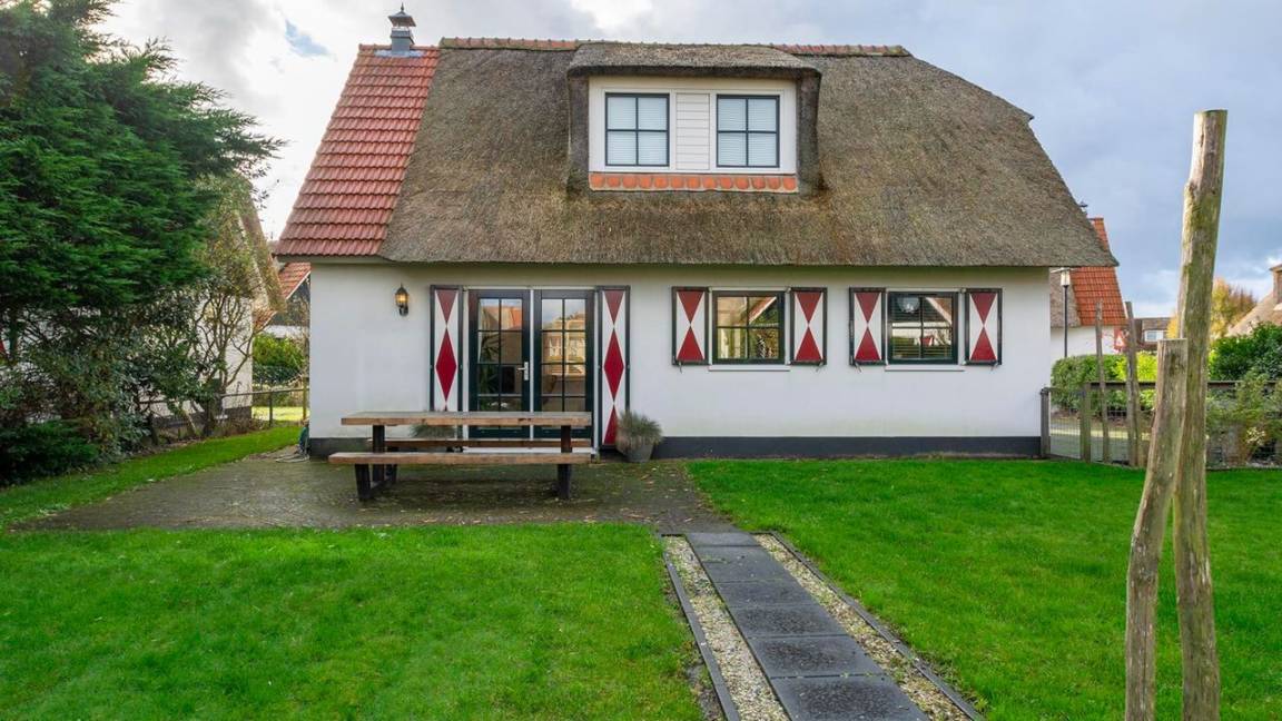 100 M² Ferienhaus ∙ 3 Schlafzimmer ∙ 6 Gäste - Callantsoog