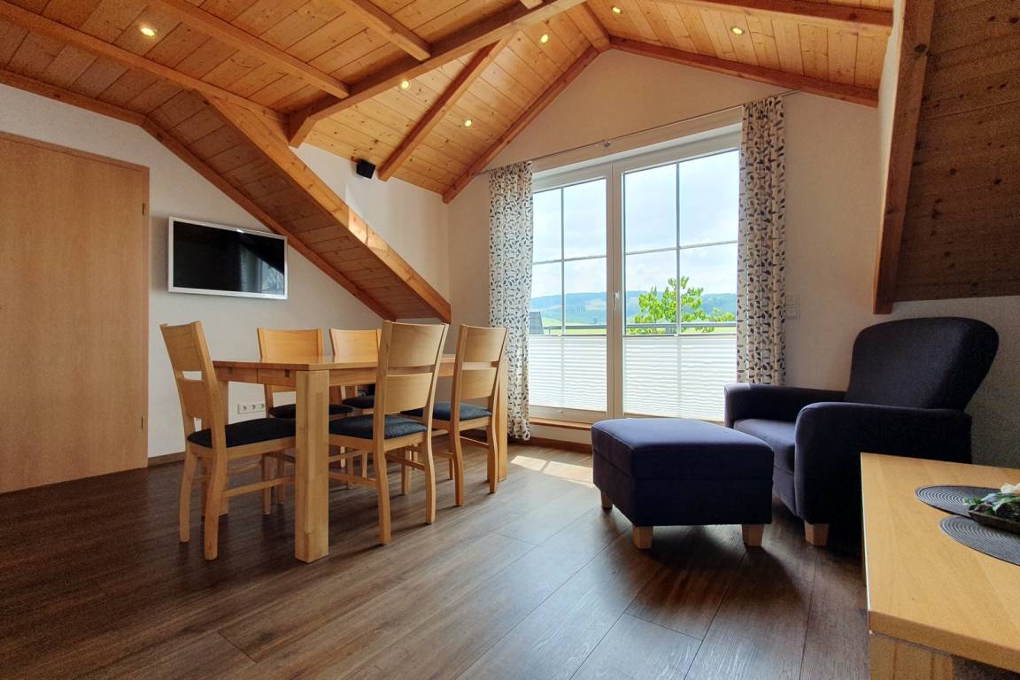 60 M² Ferienhaus ∙ 2 Schlafzimmer ∙ 4 Gäste - Eslohe (Sauerland)