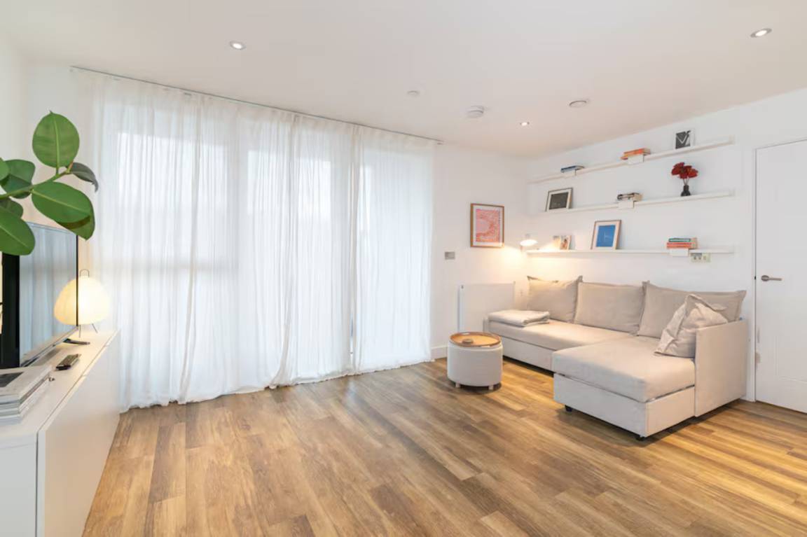 56 M² Apartment ∙ 1 Bedroom ∙ 4 Guests - Enfield