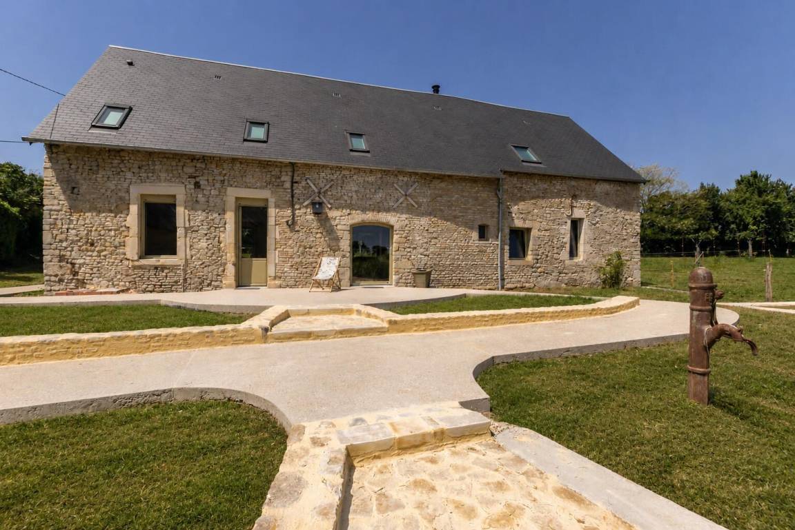 144 m&sup2; G&icirc;te 4 Schlafzimmer 9 G&auml;ste
