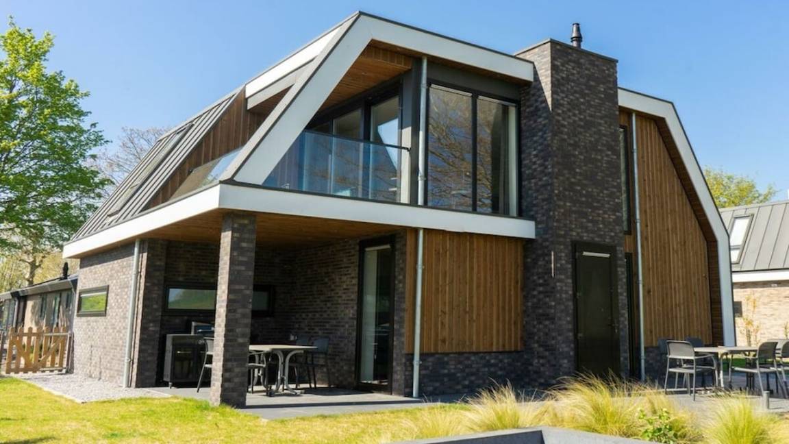 140 M² Appartement ∙ 5 Slaapkamers ∙ 10 Gasten - Elburg