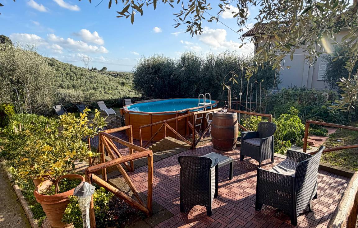 120 M² Maisonette ∙ 2 Bedrooms ∙ 6 Guests - Vinci