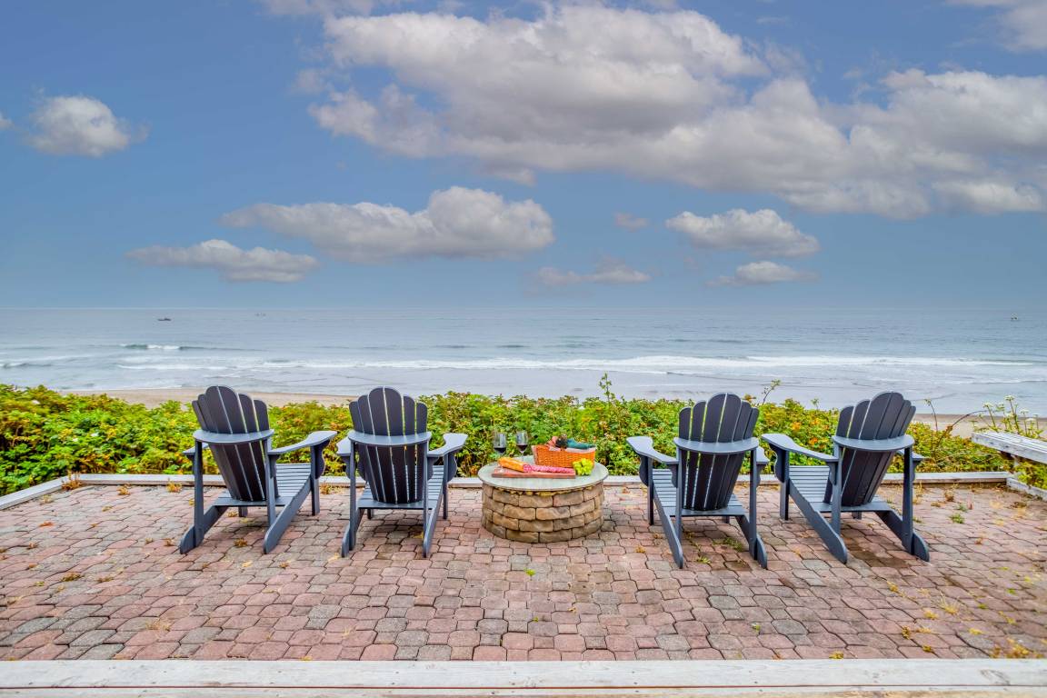 90 M² Condo ∙ 2 Bedrooms ∙ 4 Guests - Depoe Bay, OR