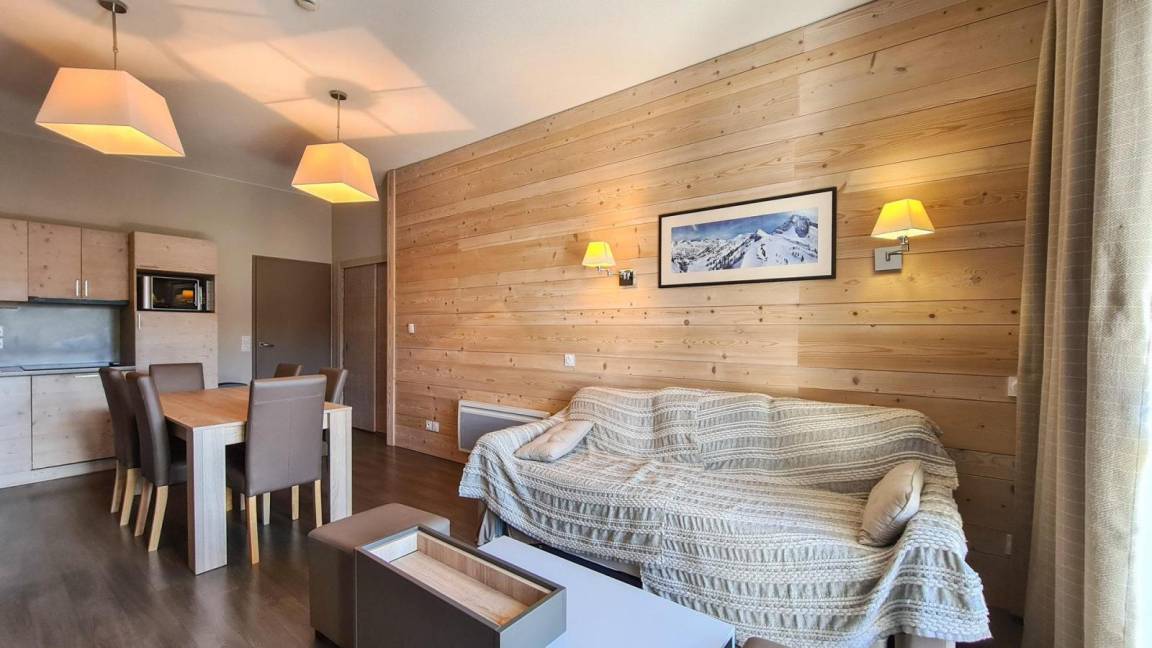 61 M² Appartement ∙ 3 Chambres ∙ 6 Personnes - Cluses