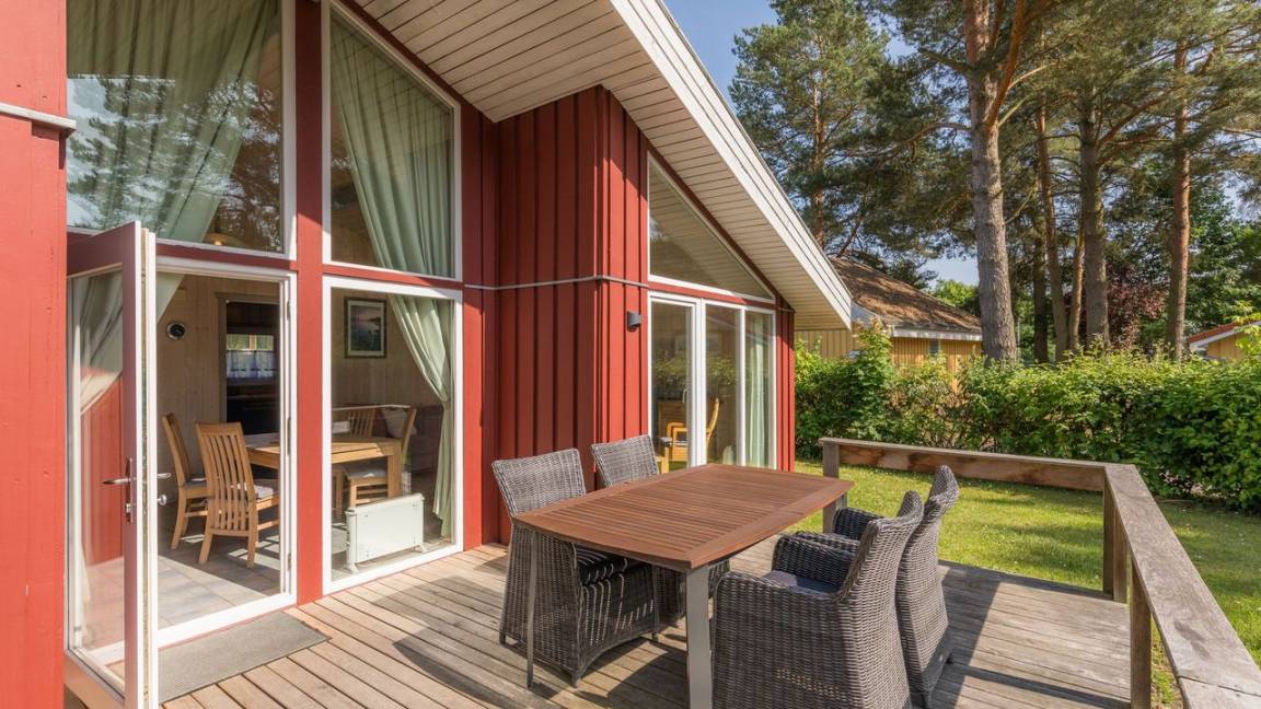 77 M² Ferienhaus ∙ 2 Schlafzimmer ∙ 4 Gäste - Userin