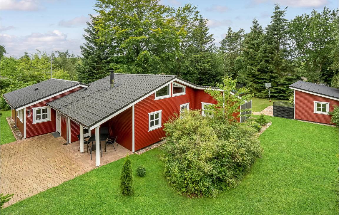 156 M² Maison De Vacances ∙ 4 Chambres ∙ 8 Personnes - Båstad