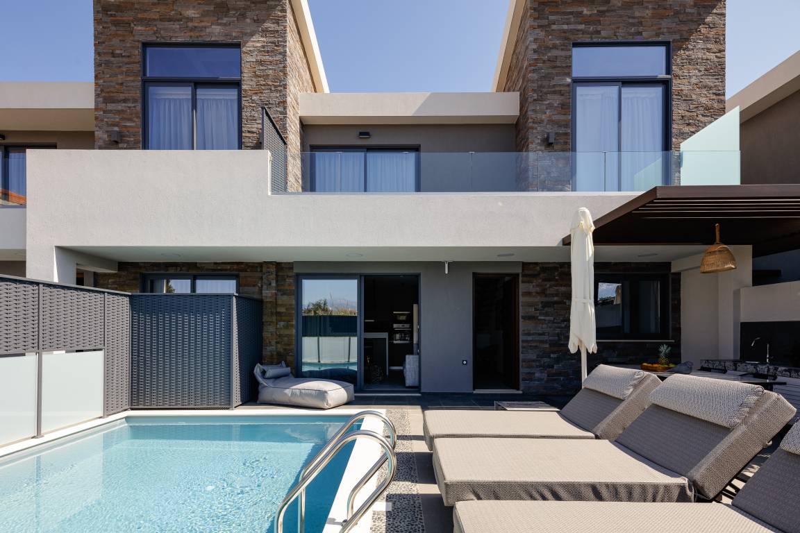 75 M² Villa ∙ 2 Bedrooms ∙ 5 Guests - Chania
