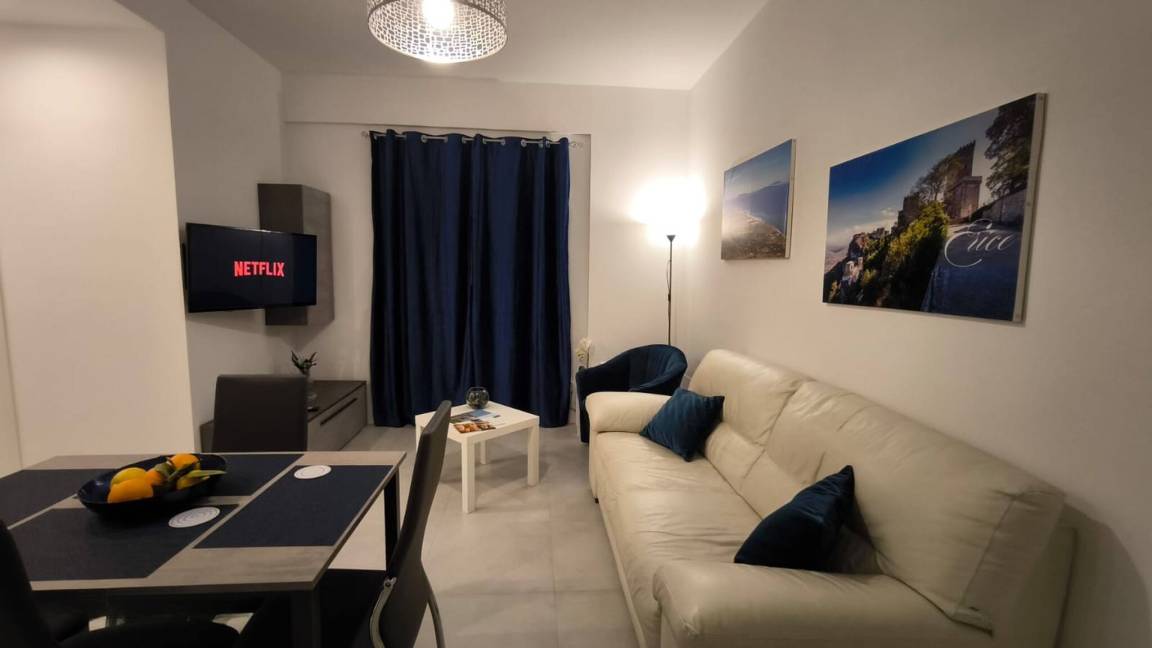 90 M² Appartement ∙ 2 Chambres ∙ 8 Personnes - Trapani
