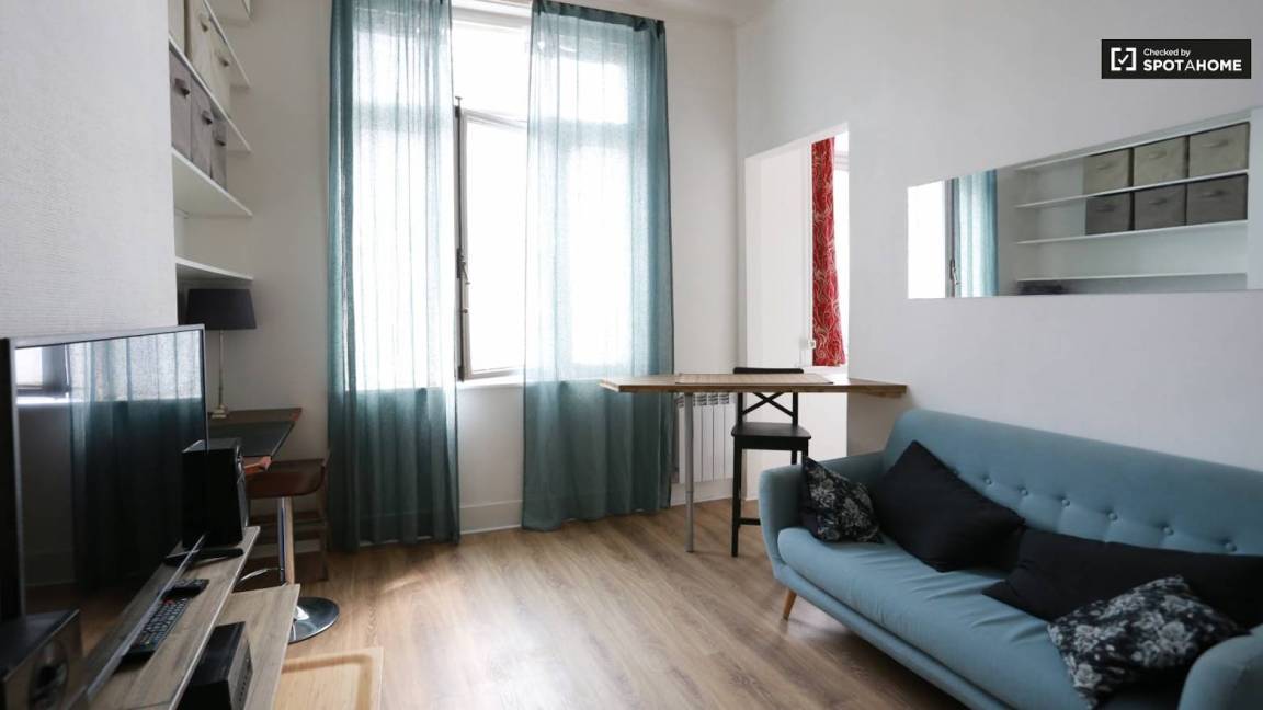 30 M² Apartament ∙ 1 Sypialnia ∙ 1 Gość - Ixelles