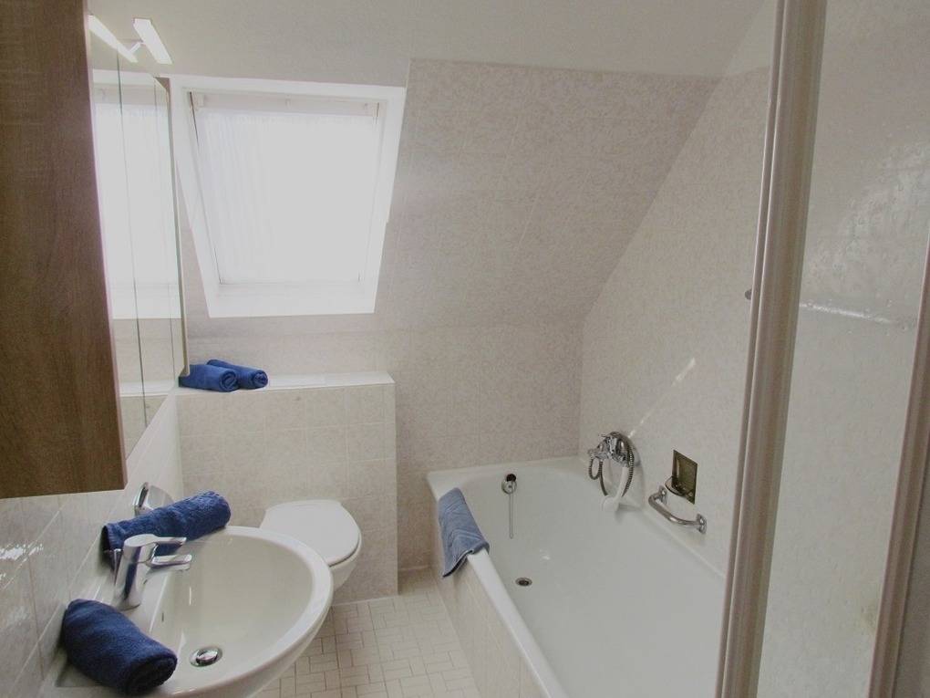 60 m² Ferienwohnung ∙ 1 Schlafzimmer ∙ 4 Gäste – Bild 16