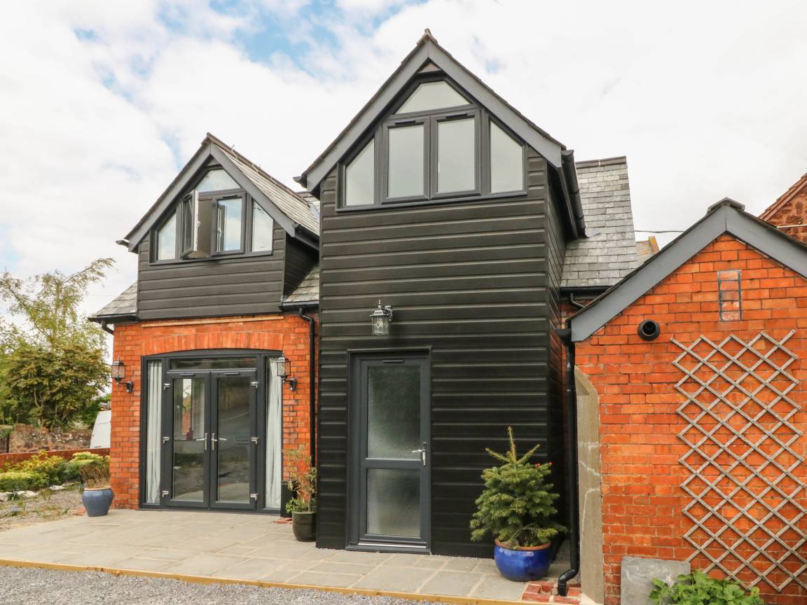 Cottage ∙ 2 Bedrooms ∙ 4 Guests - Watchet