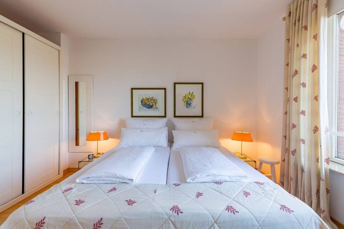 80 m² Ferienwohnung ∙ 2 Schlafzimmer ∙ 4 Gäste – Bild 11