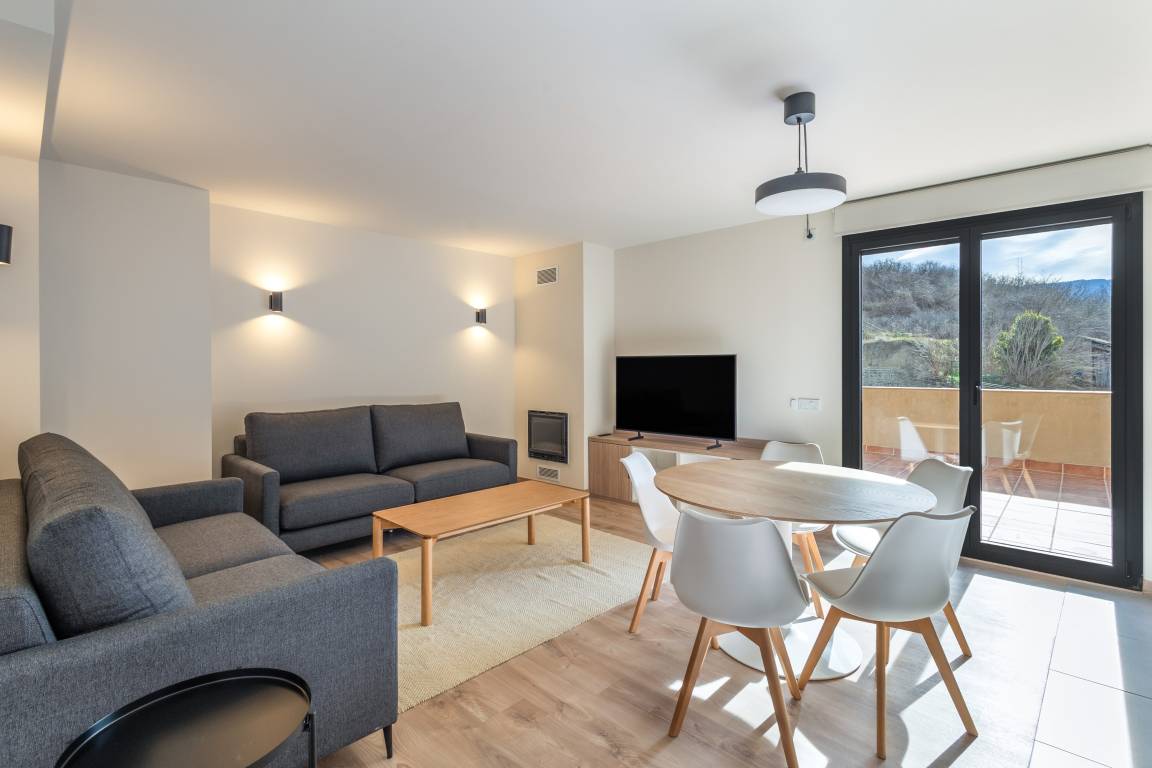 80 M² Aparthotel ∙ 3 Schlafzimmer ∙ 5 Gäste - Catalonia