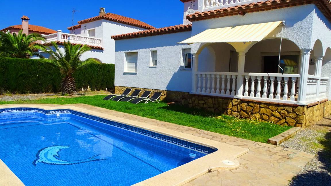 165 m&sup2; Villa 4 Schlafzimmer 8 G&auml;ste