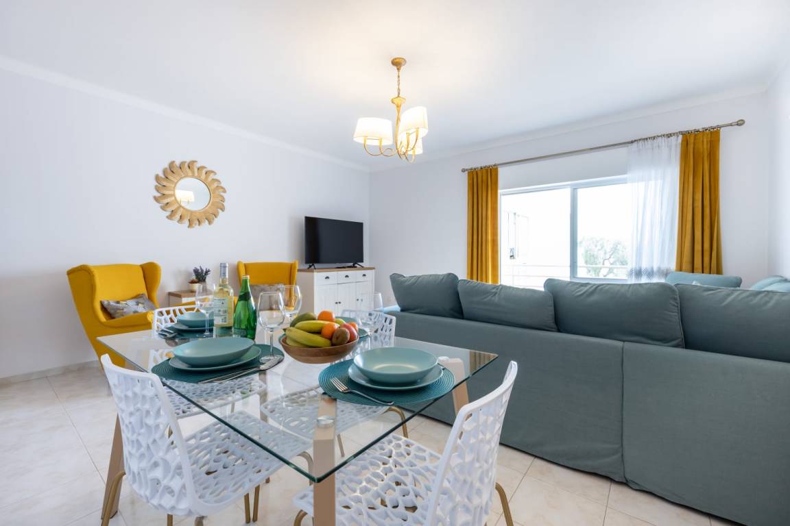 95 M² Appartement ∙ 2 Slaapkamers ∙ 6 Gasten - Lagos