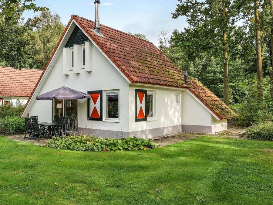 75 M² Bungalow ∙ 2 Habitaciones ∙ 4 Huéspedes - Roermond
