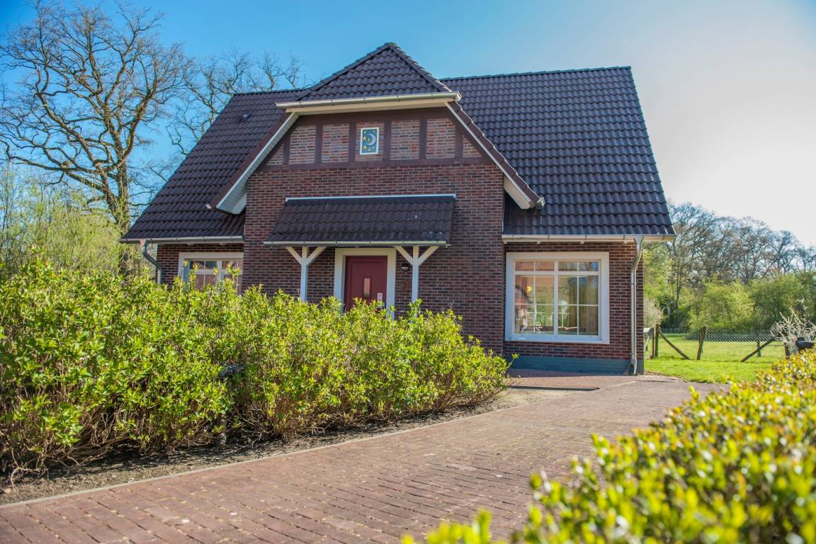 Bungalow ∙ 6 Slaapkamers ∙ 12 Gasten - Losser