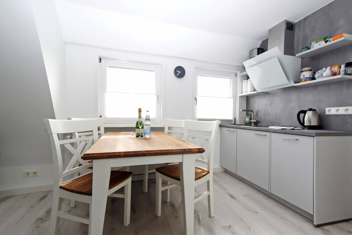 30 m² Ferienwohnung ∙ 1 Schlafzimmer ∙ 4 Gäste – Bild 4