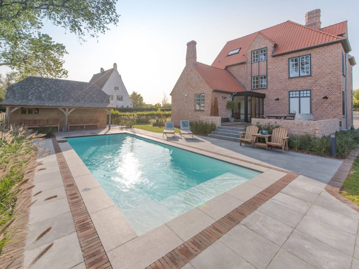 285 M² House ∙ 5 Bedrooms ∙ 14 Guests - De Haan