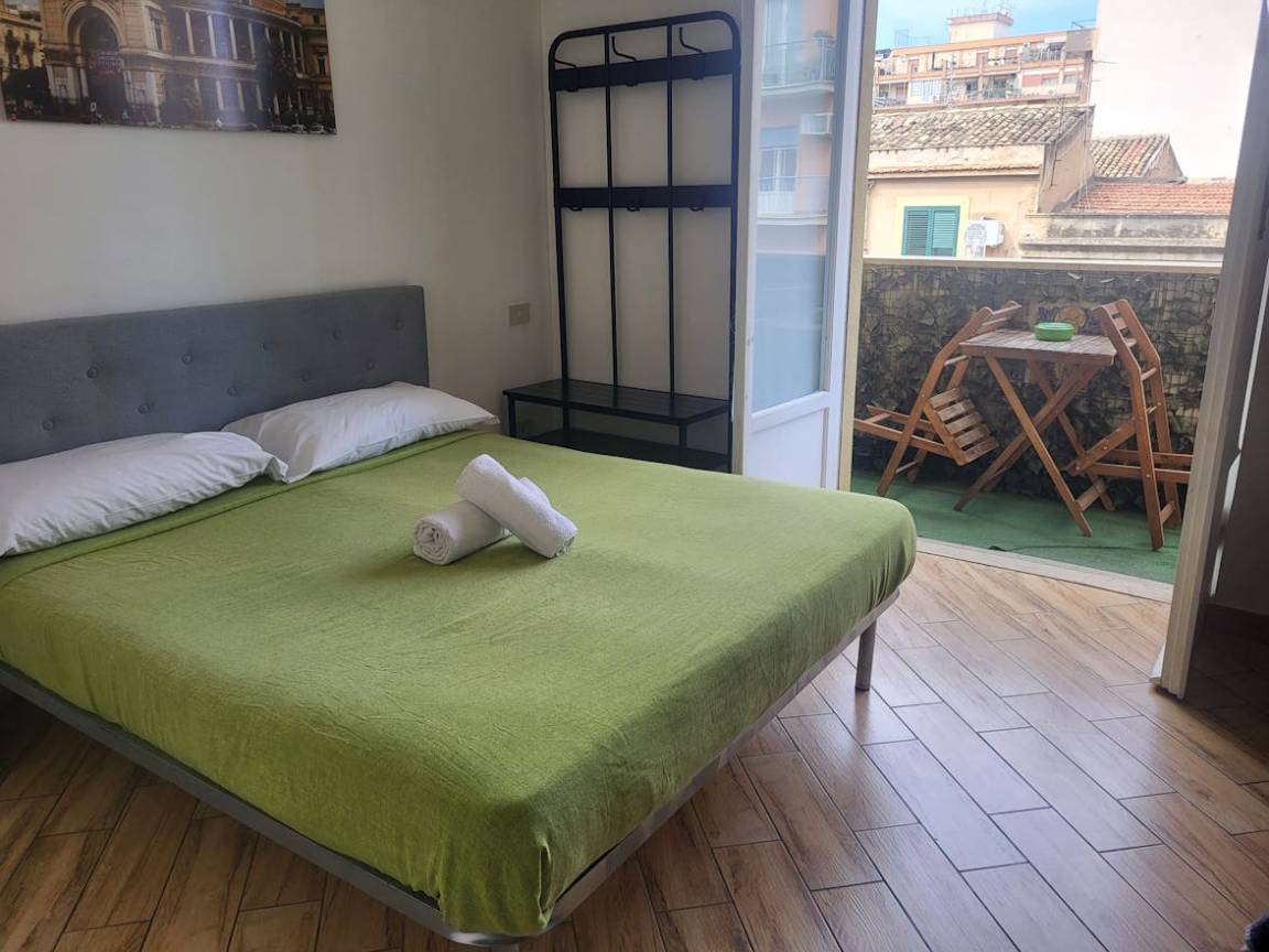 120 M² Chambre Privée ∙ 1 Chambre ∙ 18 Personnes - Palerme