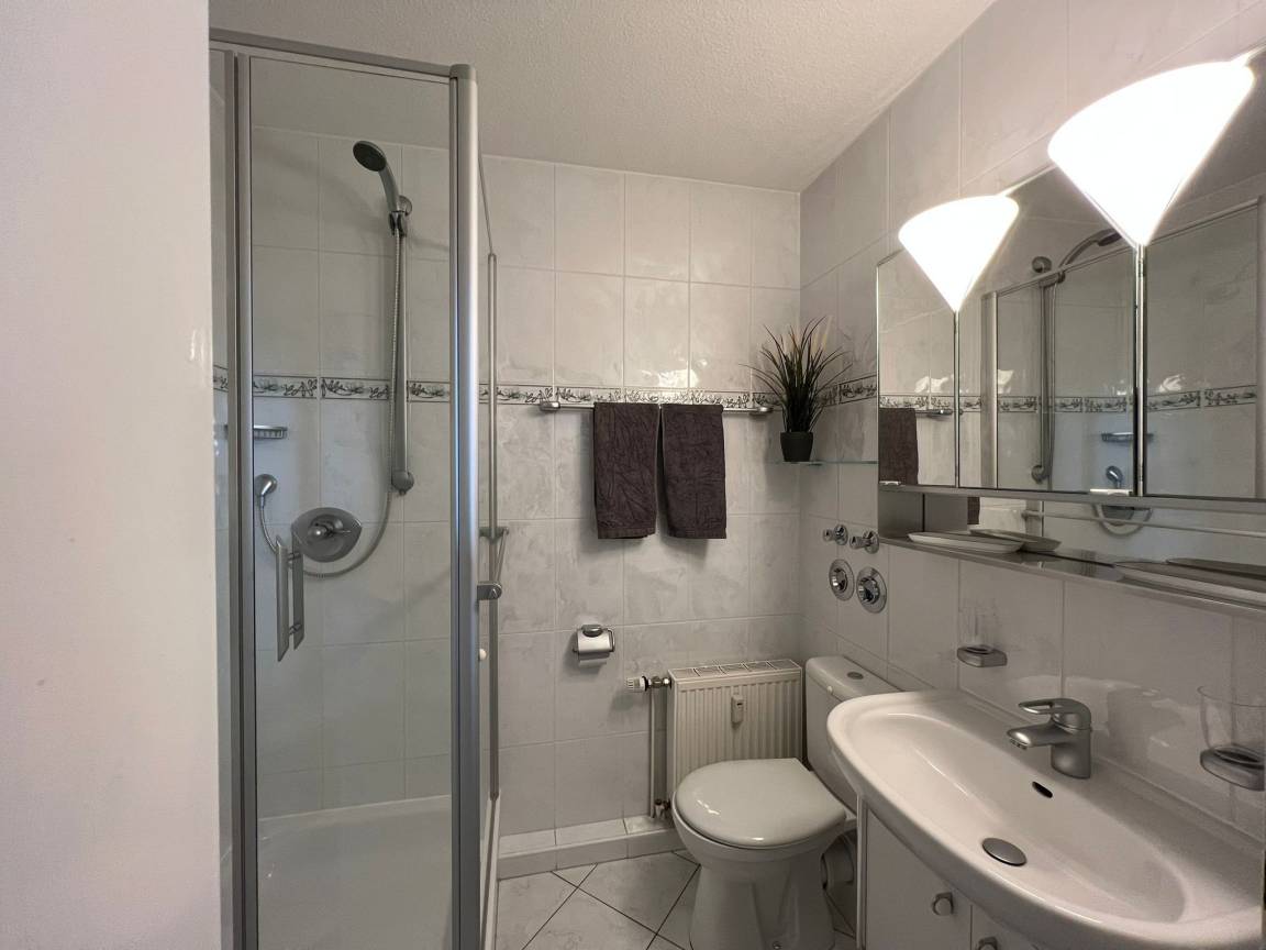 45 m² Ferienwohnung ∙ 1 Schlafzimmer ∙ 4 Gäste – Bild 9