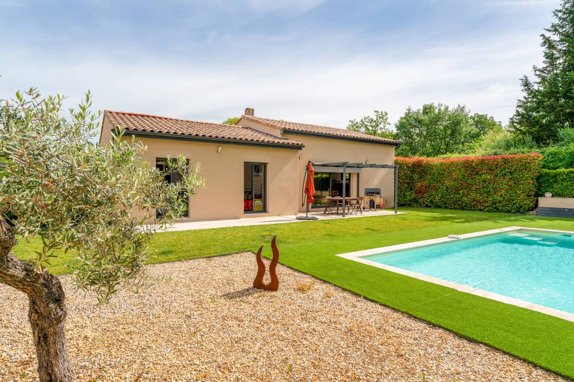 100 M² Ferienhaus ∙ 3 Schlafzimmer ∙ 6 Gäste - Vaison-la-Romaine