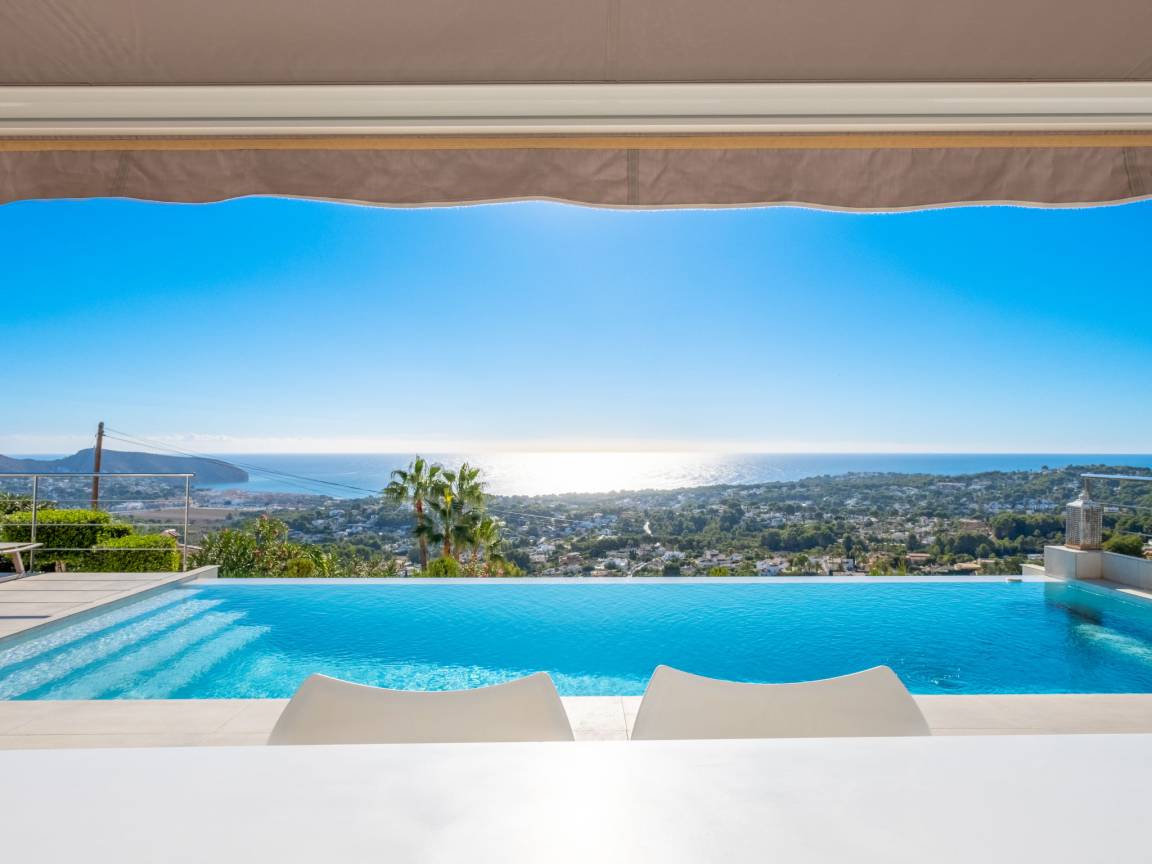 230 M² Maison De Vacances ∙ 4 Chambres ∙ 8 Personnes - Moraira