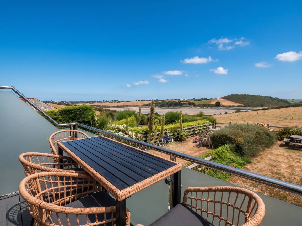 Cottage ∙ 3 Bedrooms ∙ 6 Guests - Padstow
