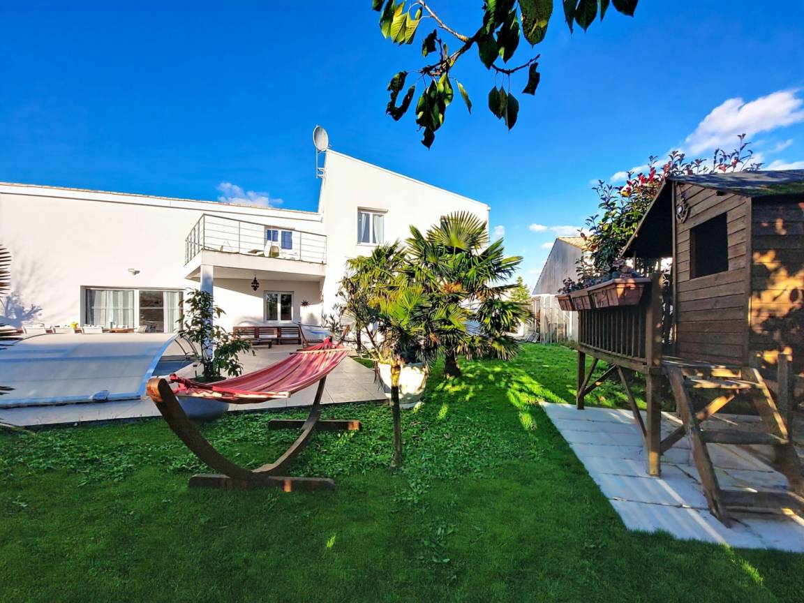 180 M² Huis ∙ 5 Slaapkamers ∙ 10 Gasten - Saint-Georges-de-Didonne
