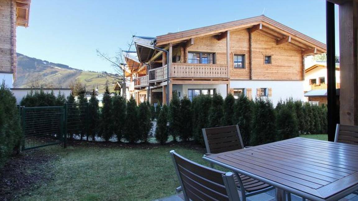 76 M² Apartment ∙ 2 Bedrooms ∙ 6 Guests - Kaprun