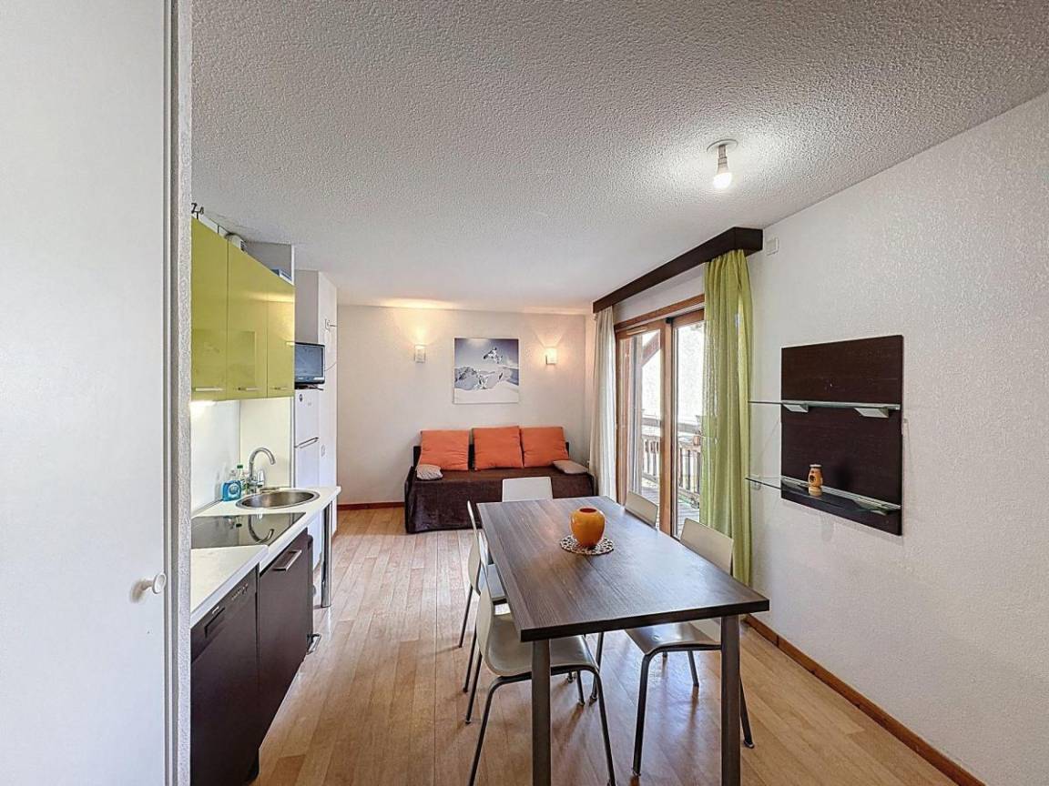 39 m² Ferienwohnung ∙ 1 Schlafzimmer ∙ 6 Gäste – Bild 3
